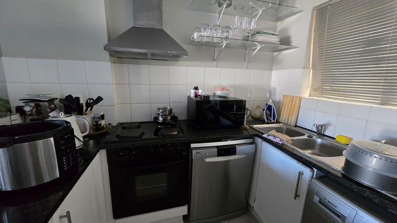 2 Bedroom Property for Sale in Somerset West Western Cape